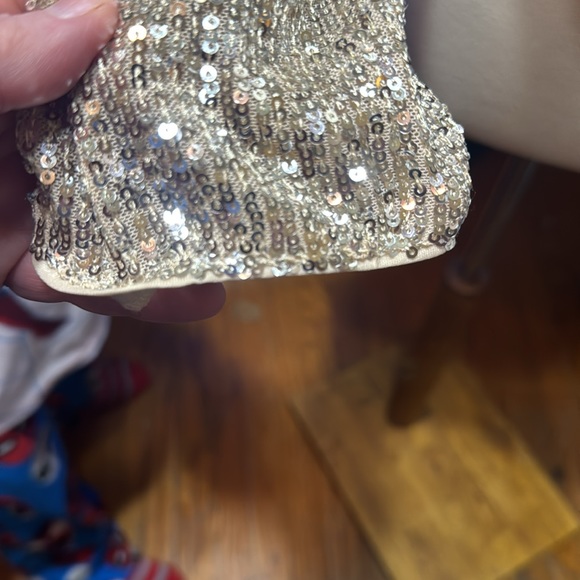 Beautiful H & M Sequined/Sparkly Gold & Silver Top XS Extra Small - Picture 3 of 11